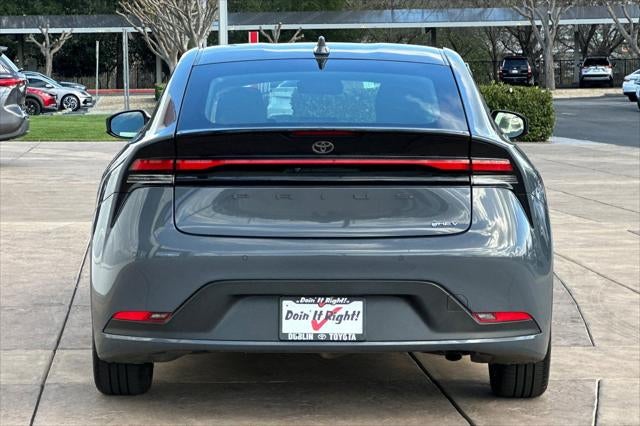 2024 Toyota Prius LE