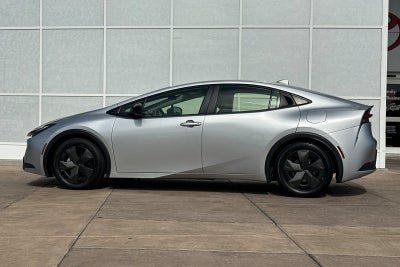 2024 Toyota Prius LE