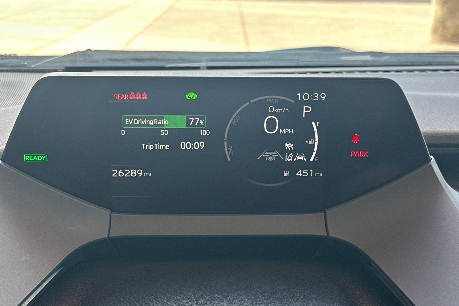 2025 Toyota Prius LE