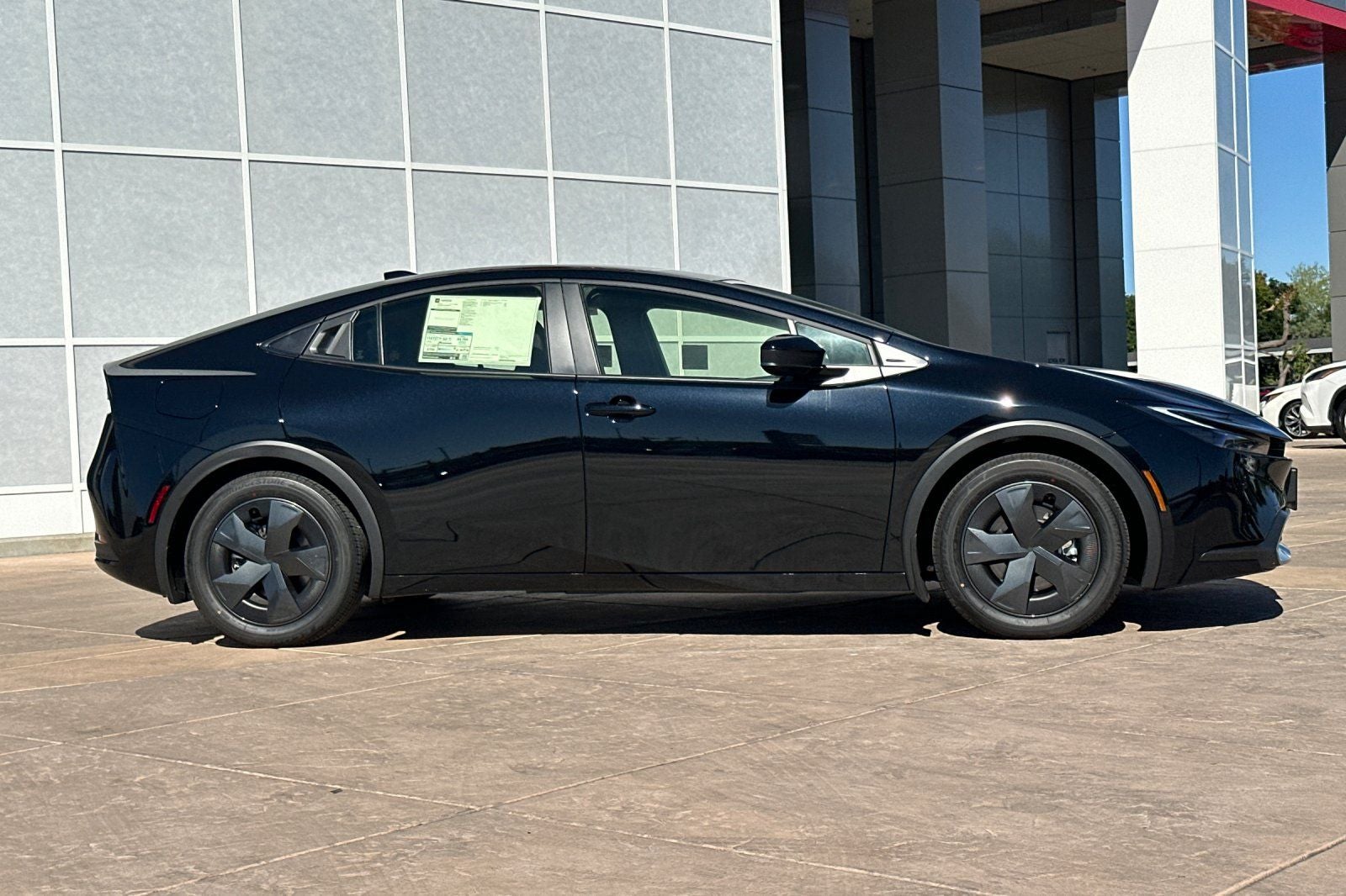 2026 Toyota Prius Plug-In Hybrid SE