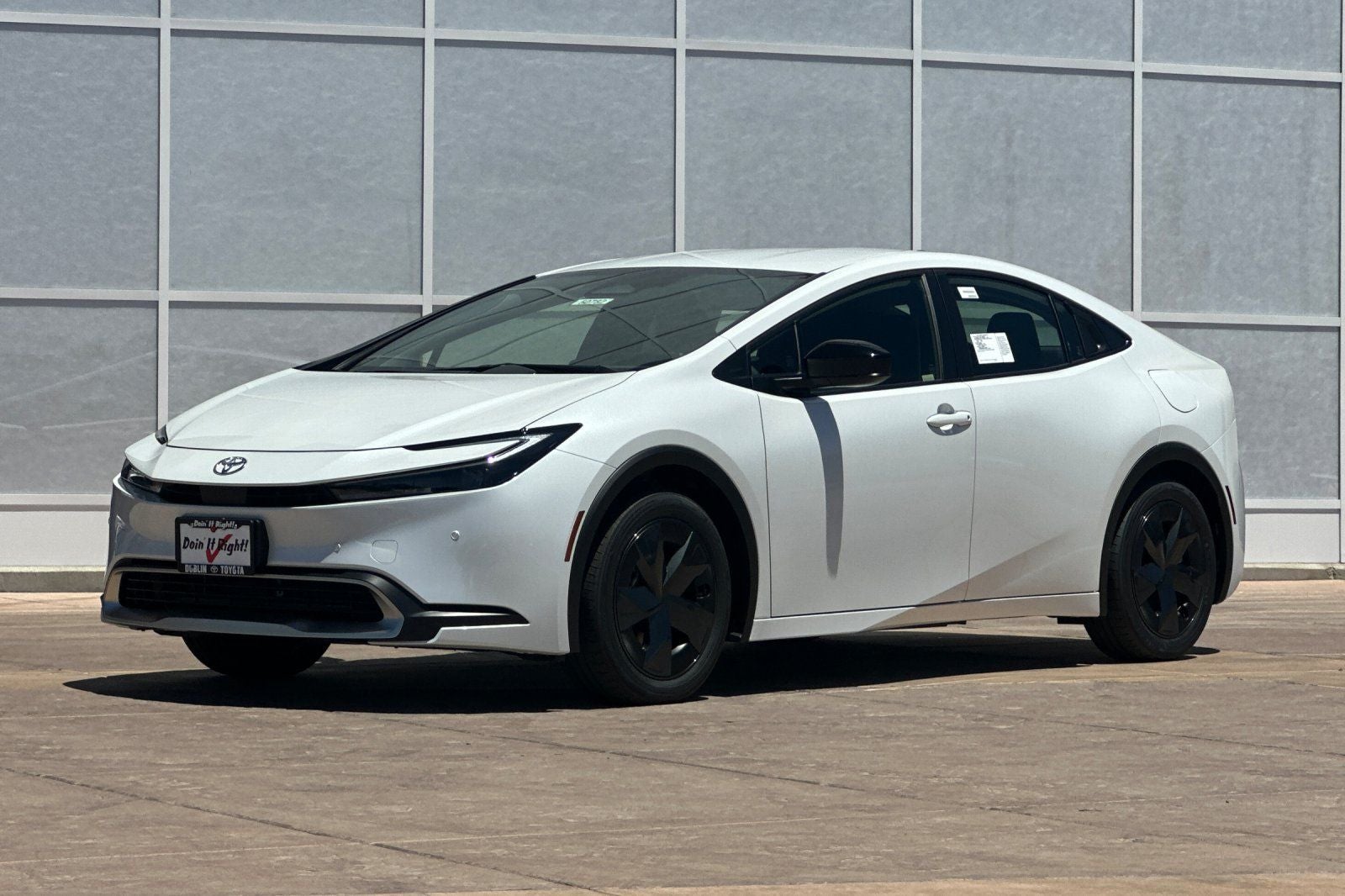 2026 Toyota Prius Plug-In Hybrid SE