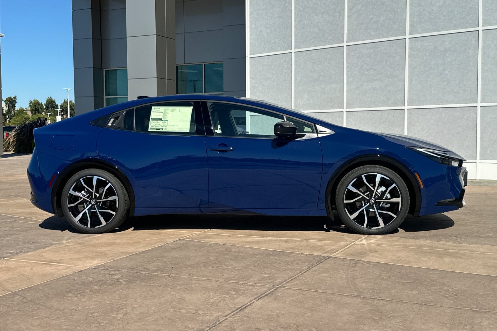 2027 Toyota Prius Plug-In Hybrid XSE Premium