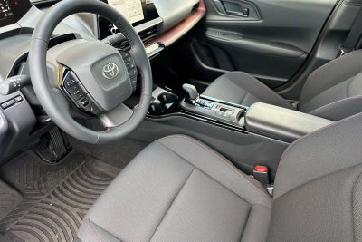 2026 Toyota Prius Plug-In Hybrid SE