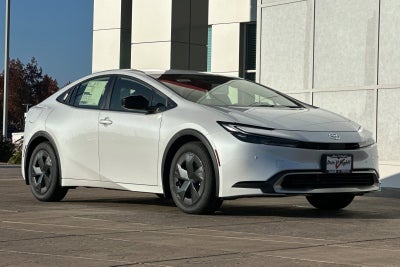 2026 Toyota Prius Plug-In Hybrid SE