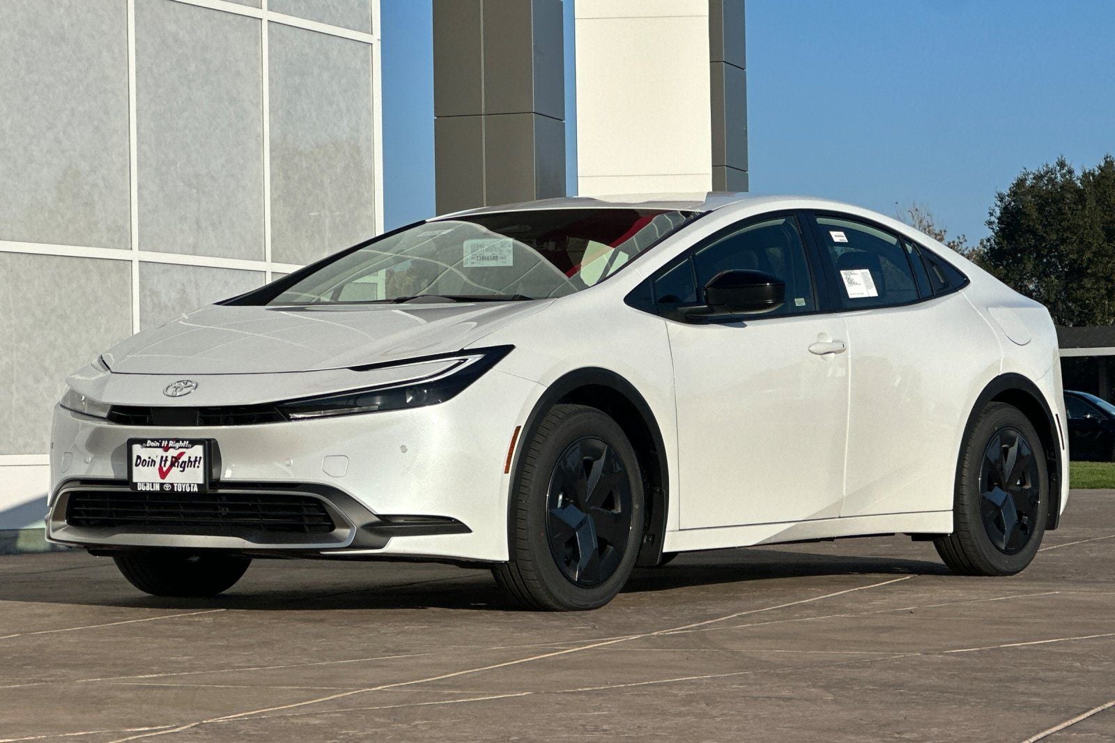 2026 Toyota Prius Plug-In Hybrid SE