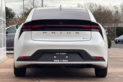 2025 Toyota Prius LE