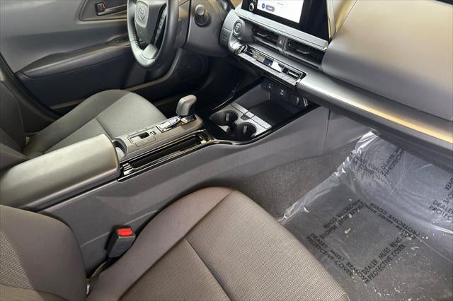 2025 Toyota Prius LE