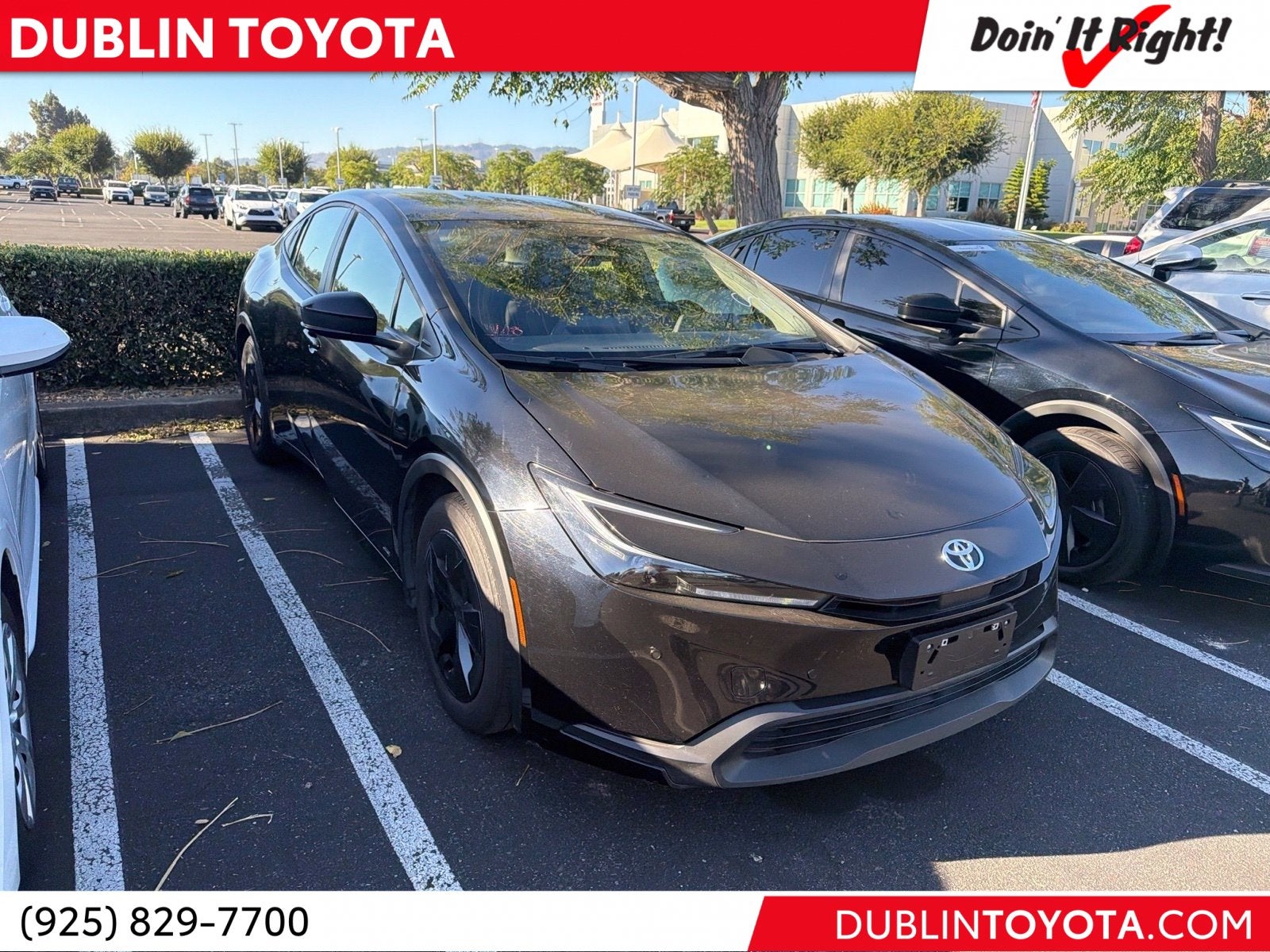 2025 Toyota Prius LE