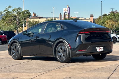 2025 Toyota Prius LE