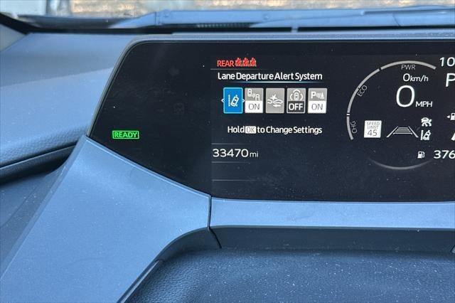 2025 Toyota Prius LE