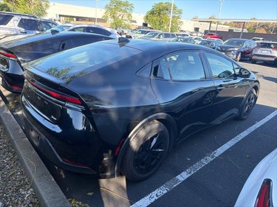 2025 Toyota Prius LE