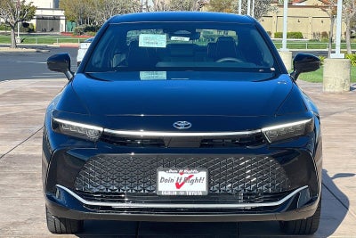 2023 Toyota Crown Platinum