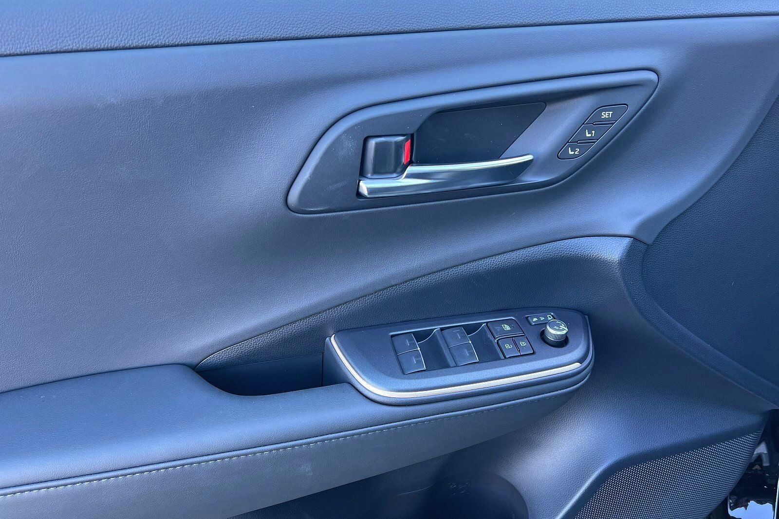 2023 Toyota Crown Platinum