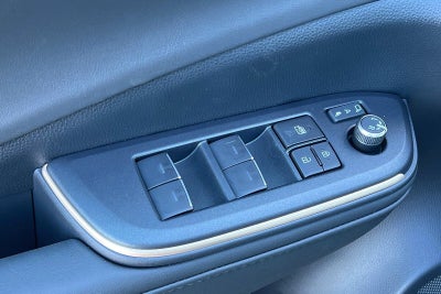 2023 Toyota Crown Platinum