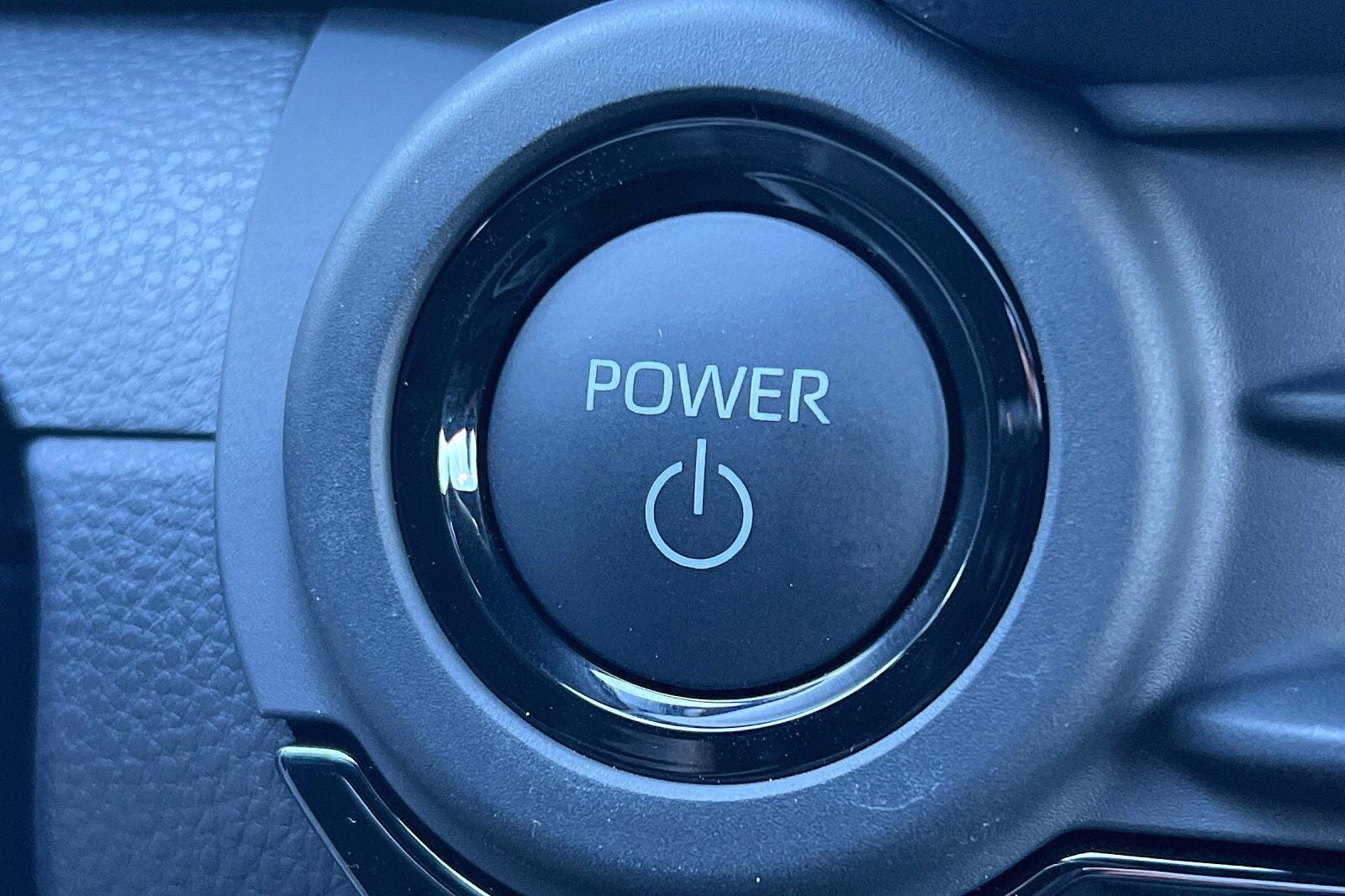 2023 Toyota Crown Platinum