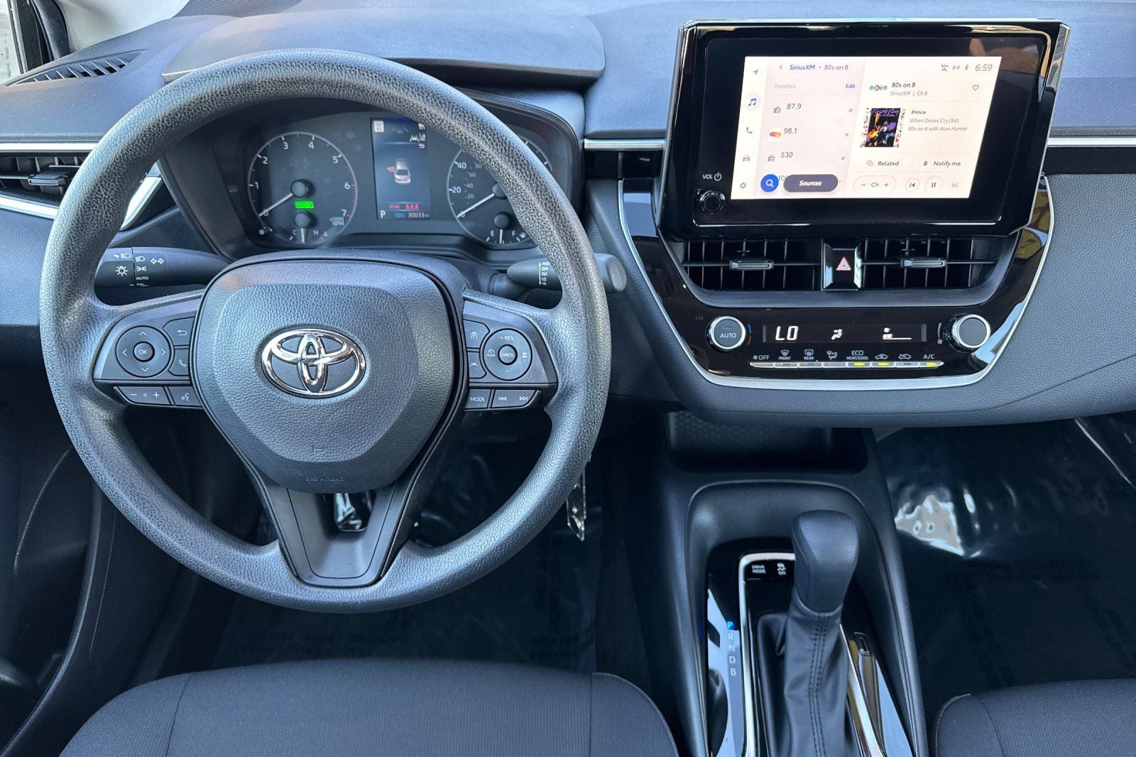 2024 Toyota Corolla Hybrid LE