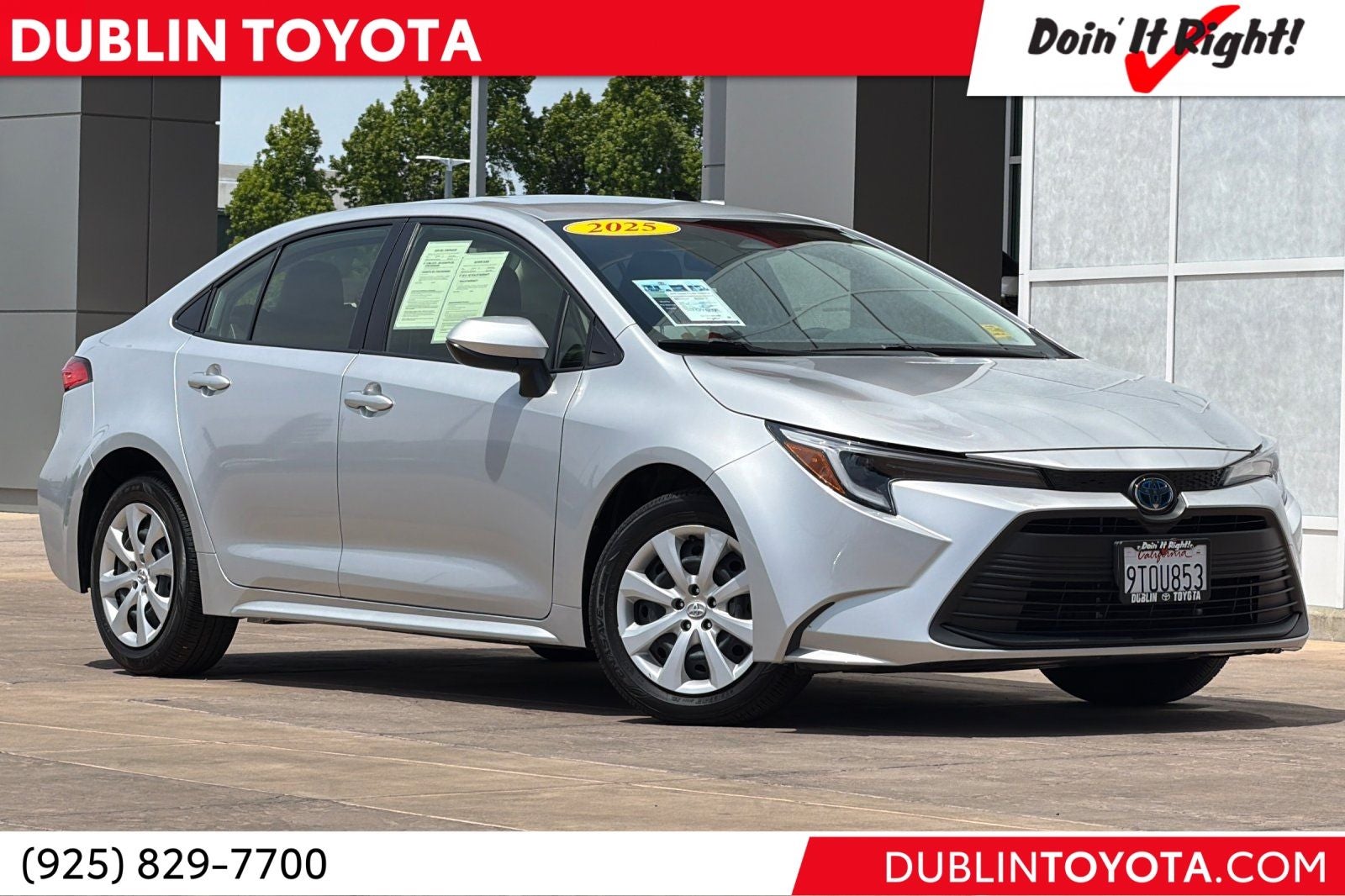 2025 Toyota Corolla Hybrid LE