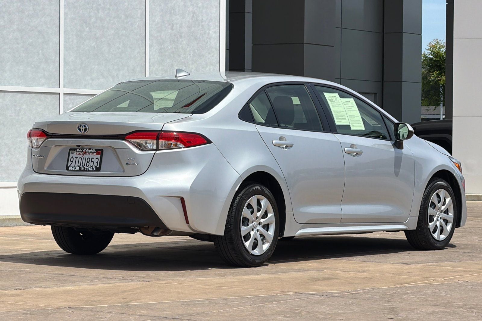 2025 Toyota Corolla Hybrid LE