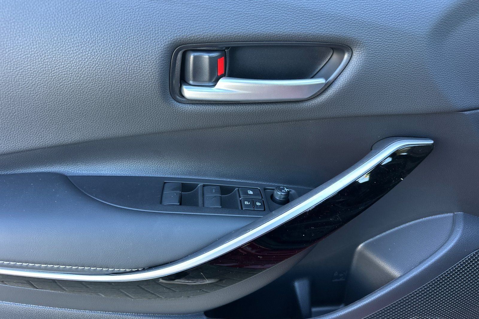 2026 Toyota Corolla Hybrid XLE