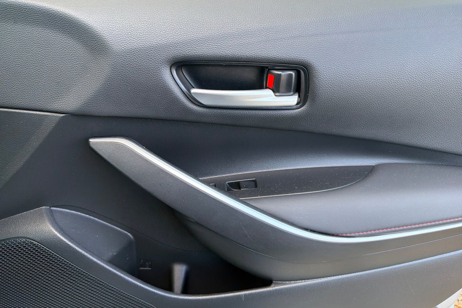 2025 Toyota Corolla Hybrid SE