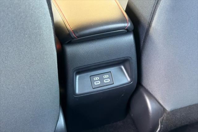 2025 Toyota Corolla Hybrid SE