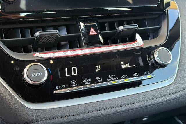 2025 Toyota Corolla Hybrid SE