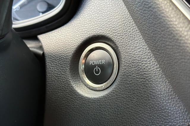 2025 Toyota Corolla Hybrid SE