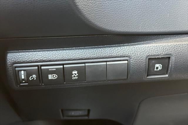 2025 Toyota Corolla Hybrid SE