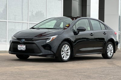 2025 Toyota Corolla Hybrid LE