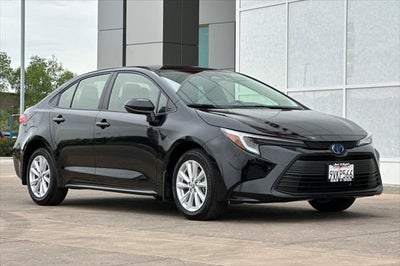 2025 Toyota Corolla Hybrid LE
