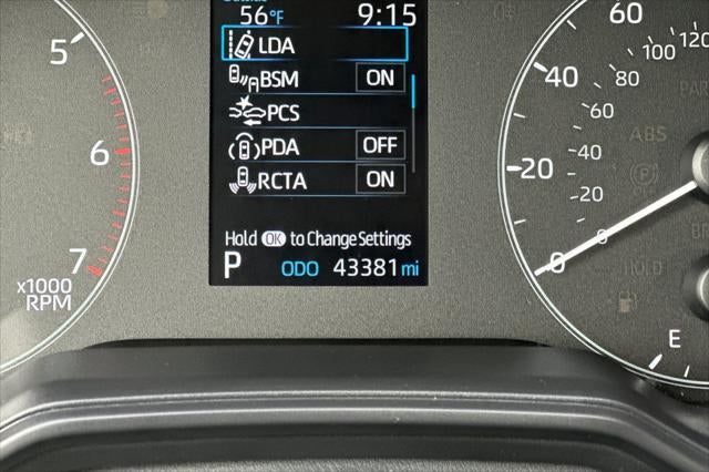 2025 Toyota Corolla Hybrid LE