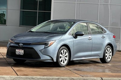 2025 Toyota Corolla Hybrid LE