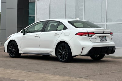 2024 Toyota Corolla Hybrid SE
