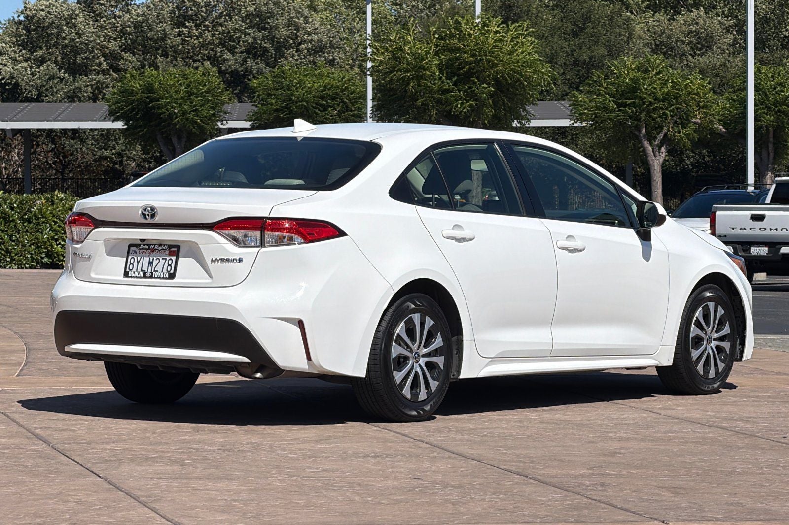 2022 Toyota Corolla Hybrid LE