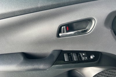 2022 Toyota Prius LE