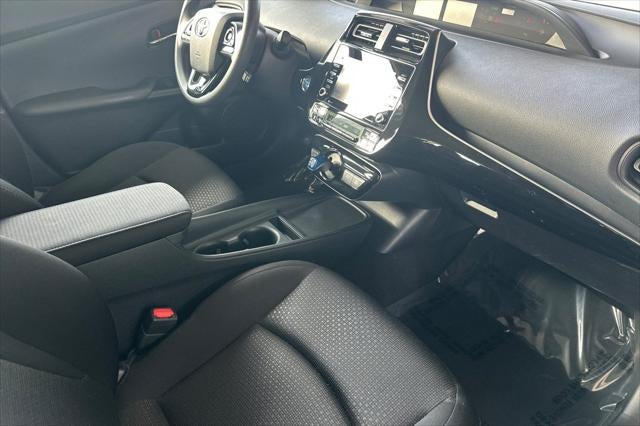 2022 Toyota Prius LE