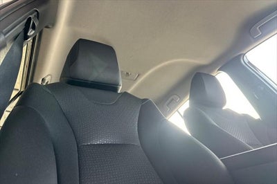 2022 Toyota Prius LE