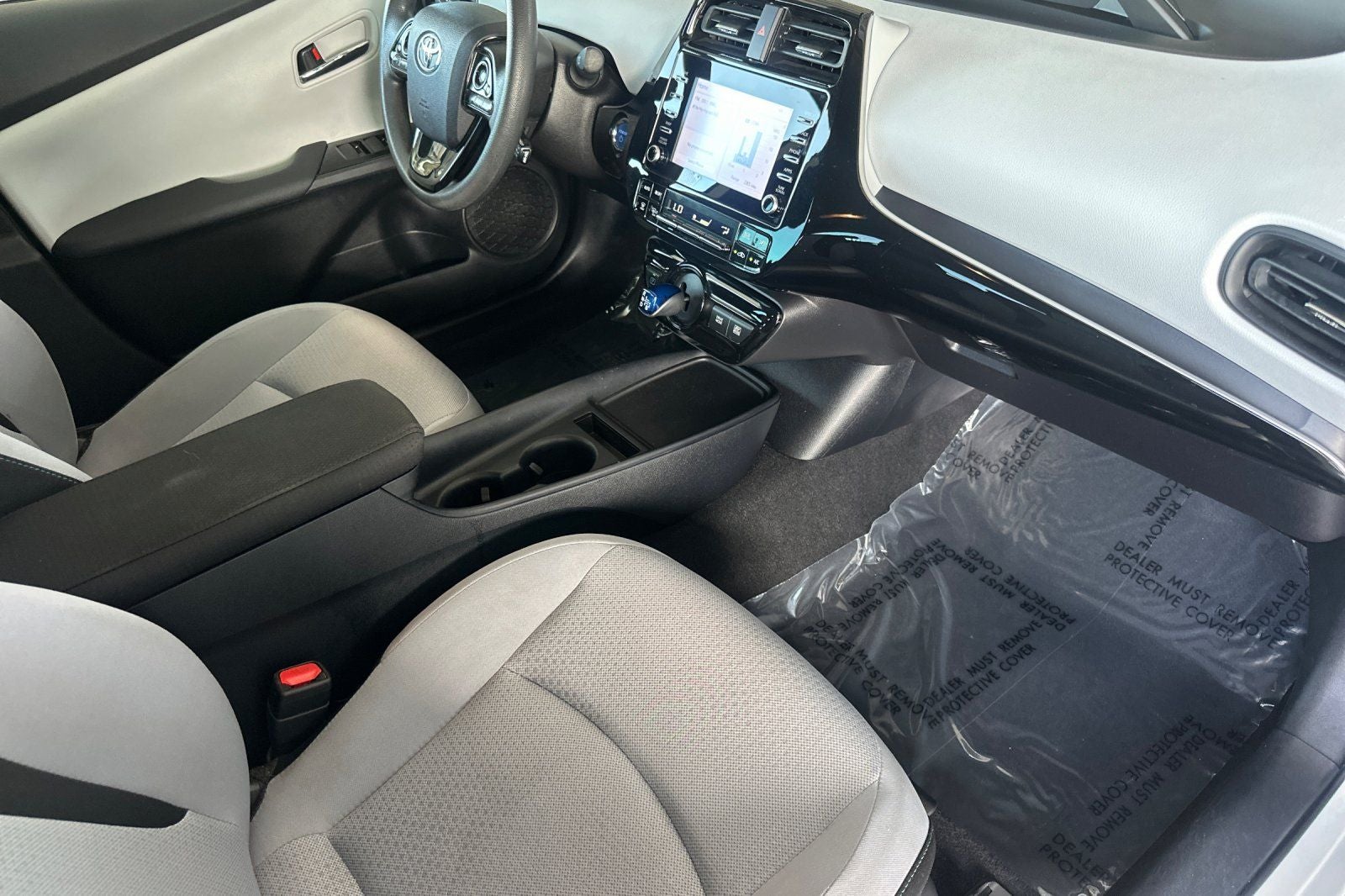 2020 Toyota Prius LE