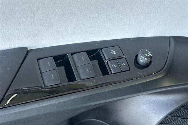 2020 Toyota Prius LE