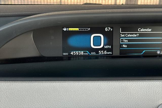 2020 Toyota Prius LE