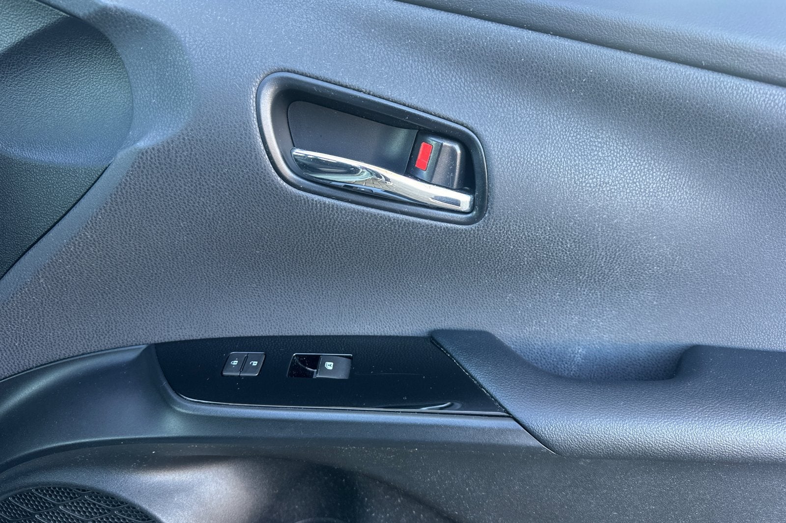 2016 Toyota Prius Three