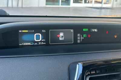 2016 Toyota Prius Three