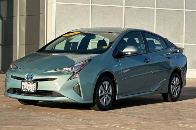 2016 Toyota Prius Three