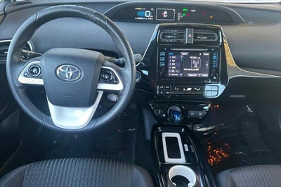 2016 Toyota Prius Three