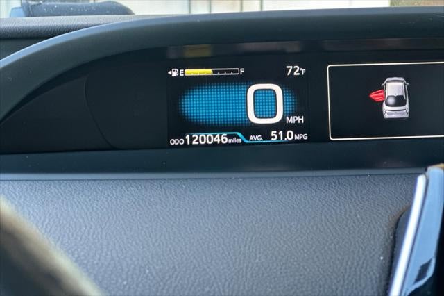 2016 Toyota Prius Three