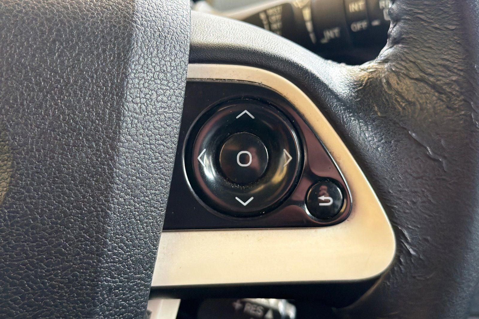 2016 Toyota Prius Three