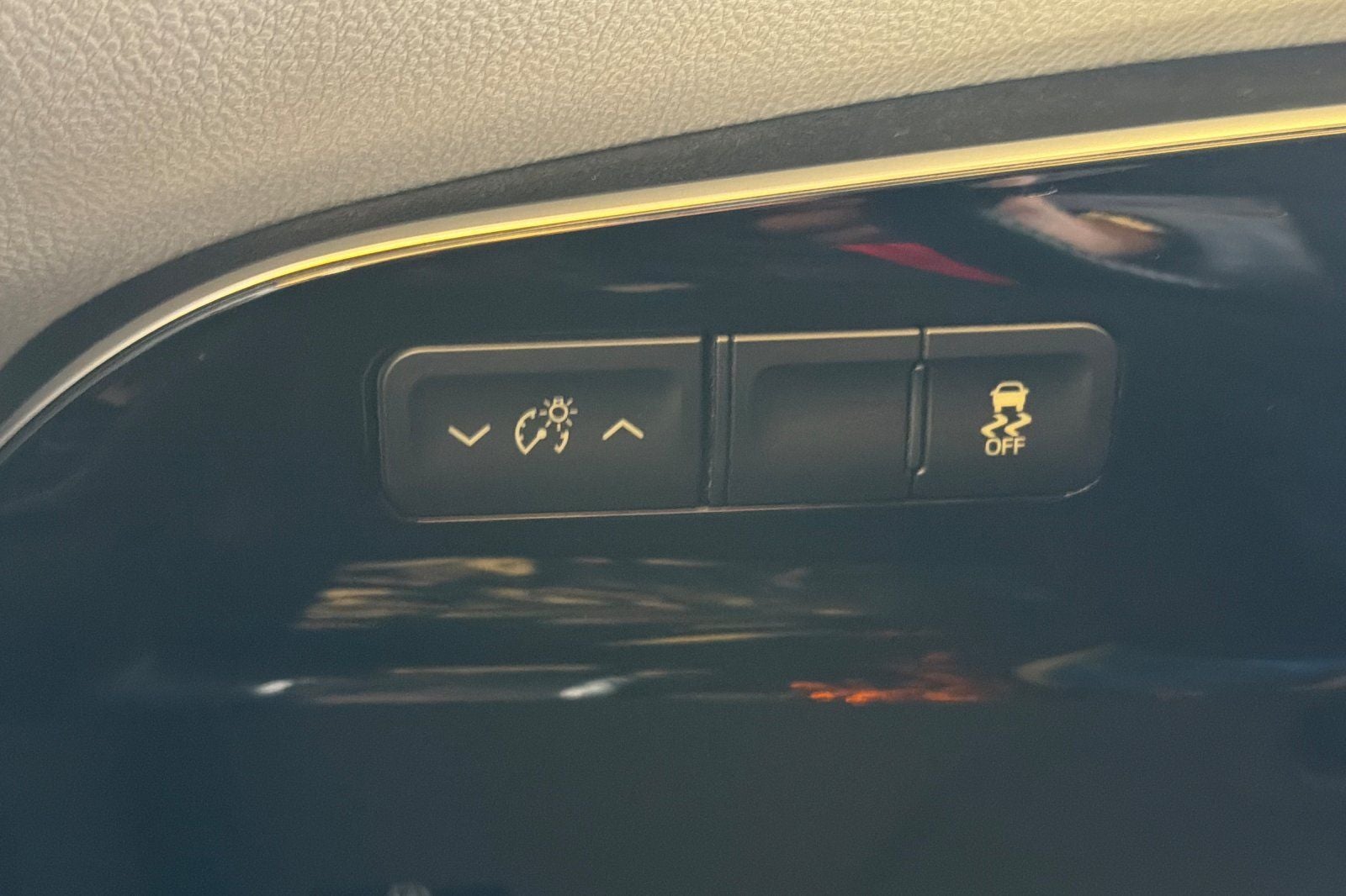 2016 Toyota Prius Three