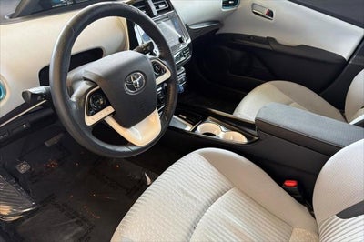 2016 Toyota Prius Three