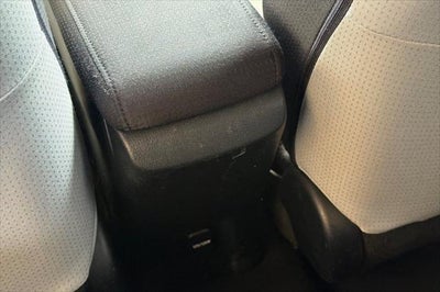 2016 Toyota Prius Three