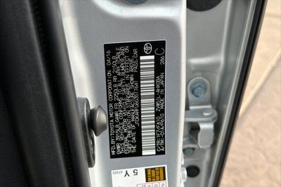 2016 Toyota Prius Three